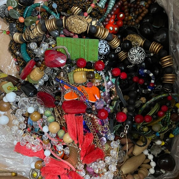 Jewelry Junk Bag 4lb XL Broken, Tangled, Tarnished, Scrap for Crafting, Upcycle, - Picture 5 of 16